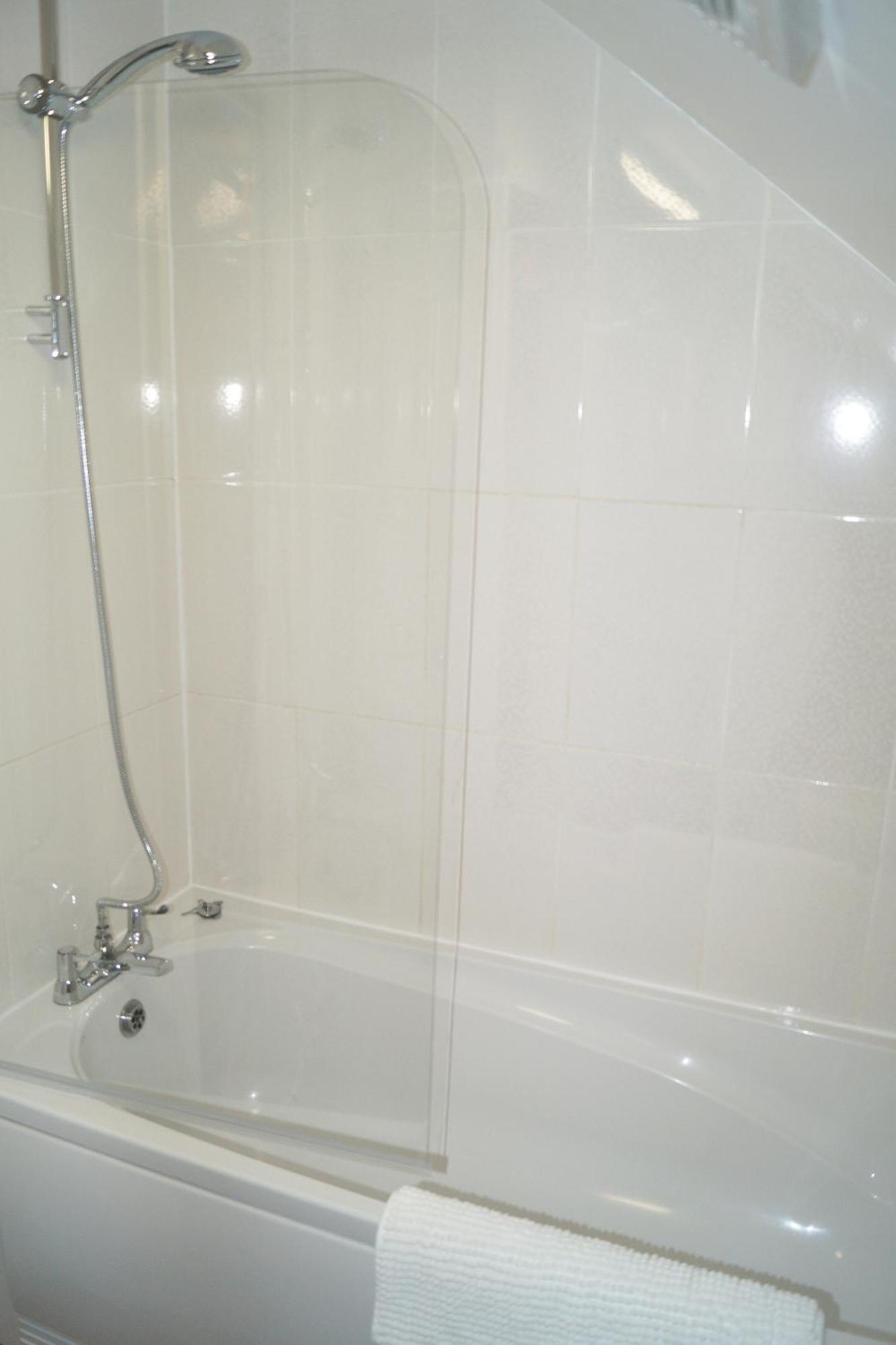 Ricky Road Guest House - Premium Watford  Szoba fotó